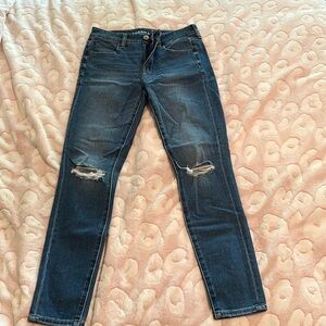 American Eagle Women’s Ripped Jeans